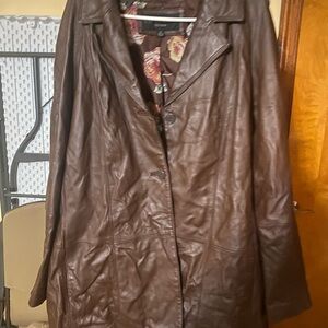 Elegant Brown Leather Jacket
